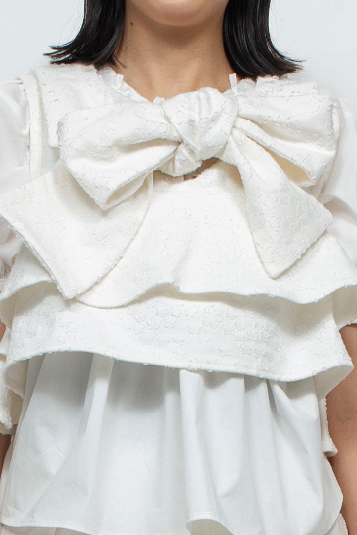 Flower print denim blouse white