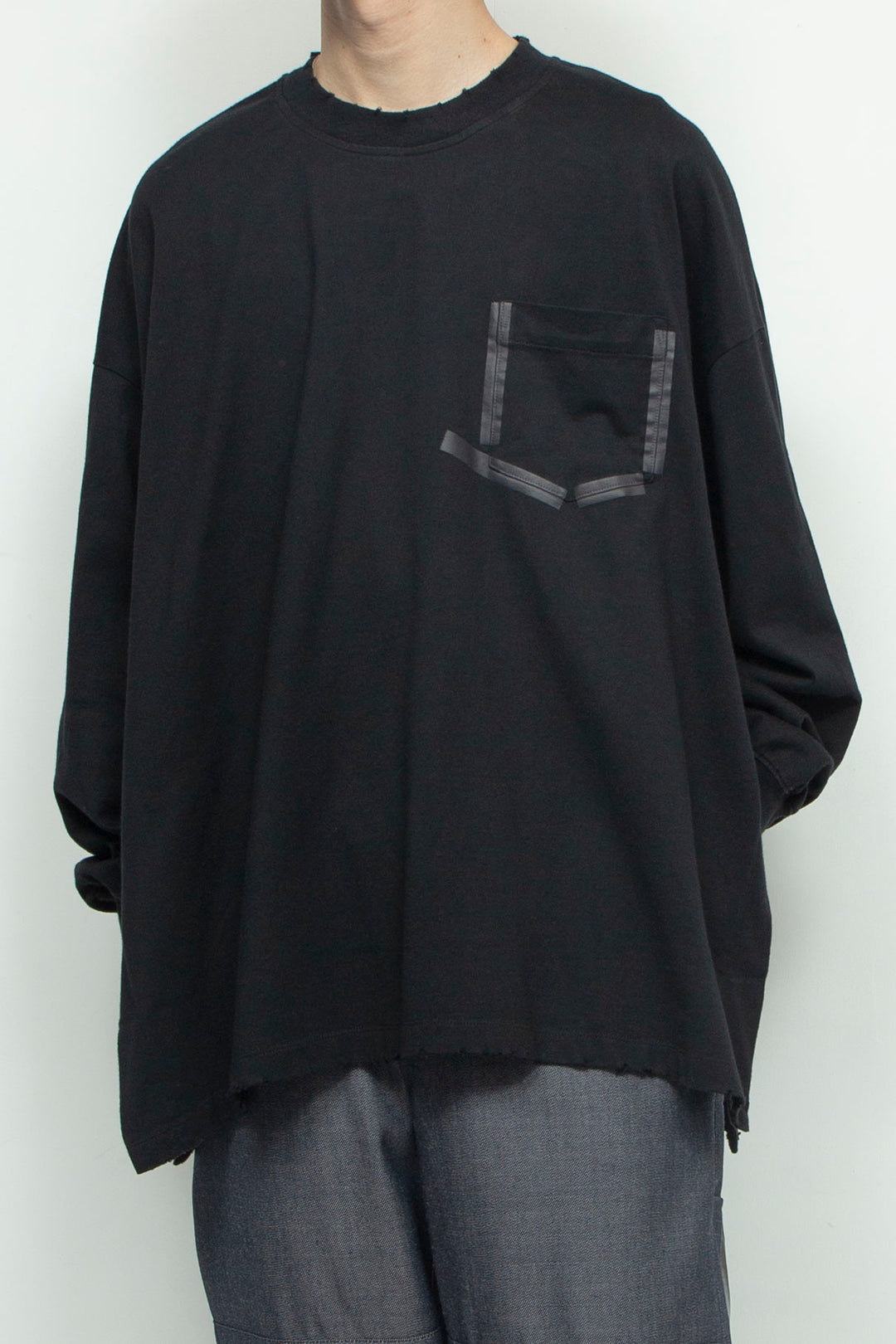 Taping aid damage pullover BLACK