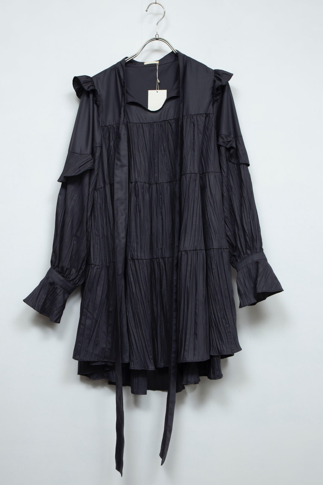 ritsu Ribbon tie crinkled mini dresscharcoal gray