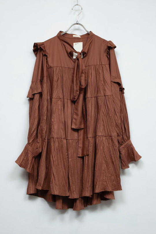 ritsu Ribbon tie crinkled mini dresscharcoal brown