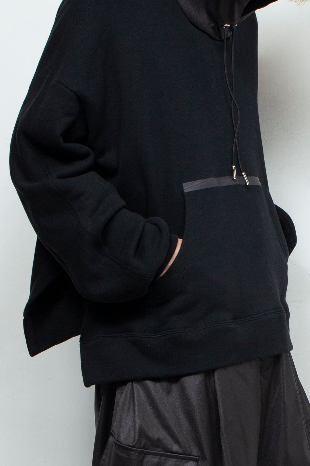 Taping aid combination hoodie BLACK×BLACK