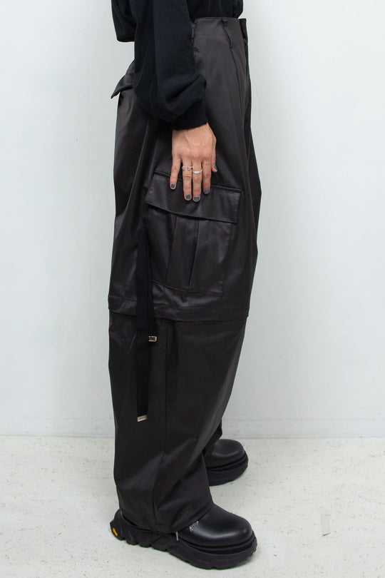 Fake-fake leather detachable cargo pants BLACK