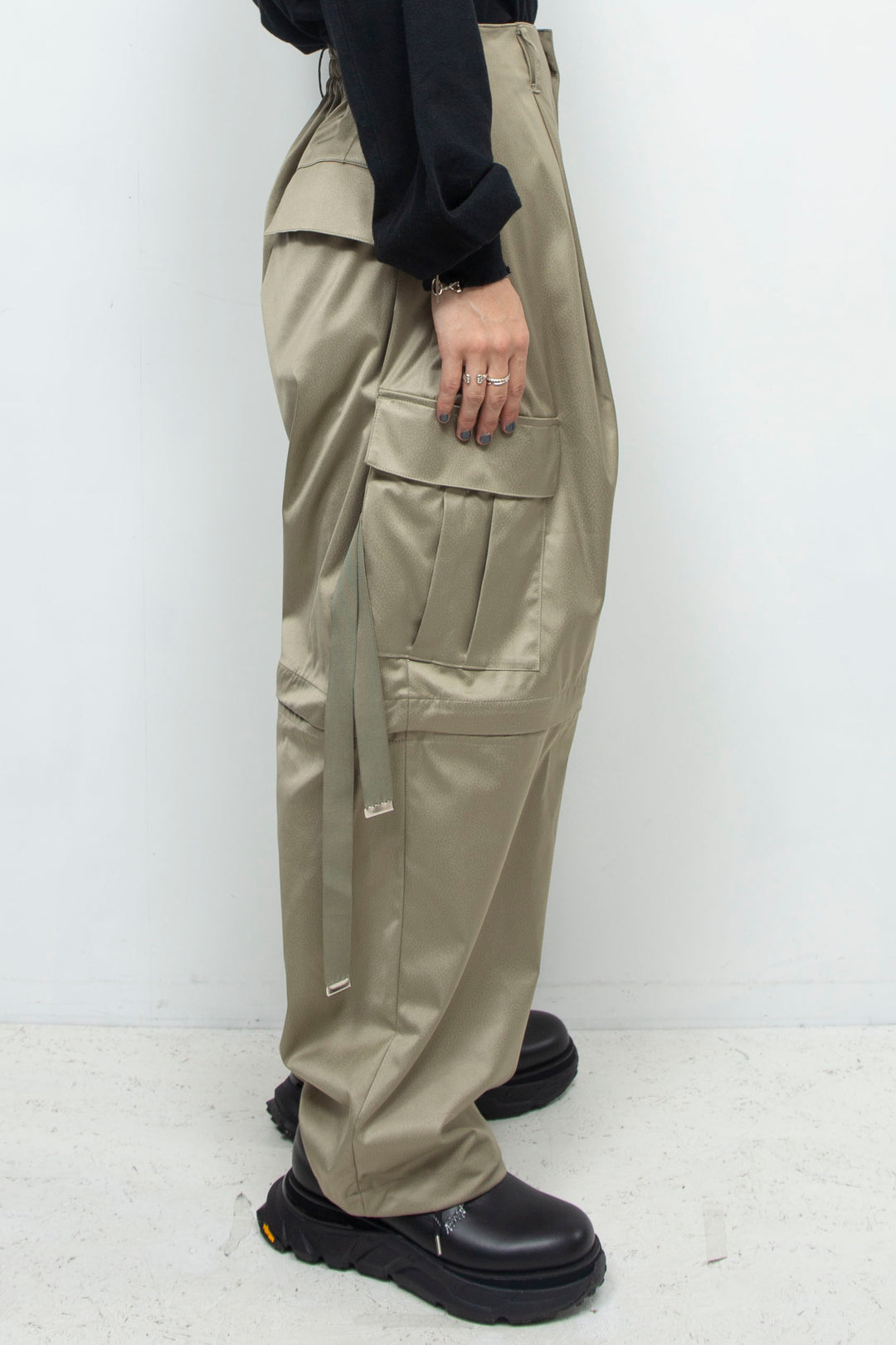 Fake-fake leather detachable cargo pants SAGE