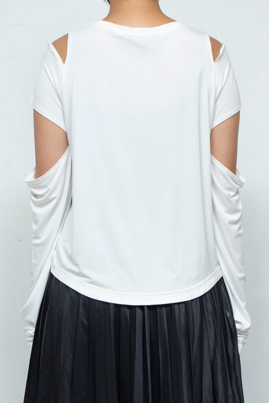 Shoulder slit long T-shirt