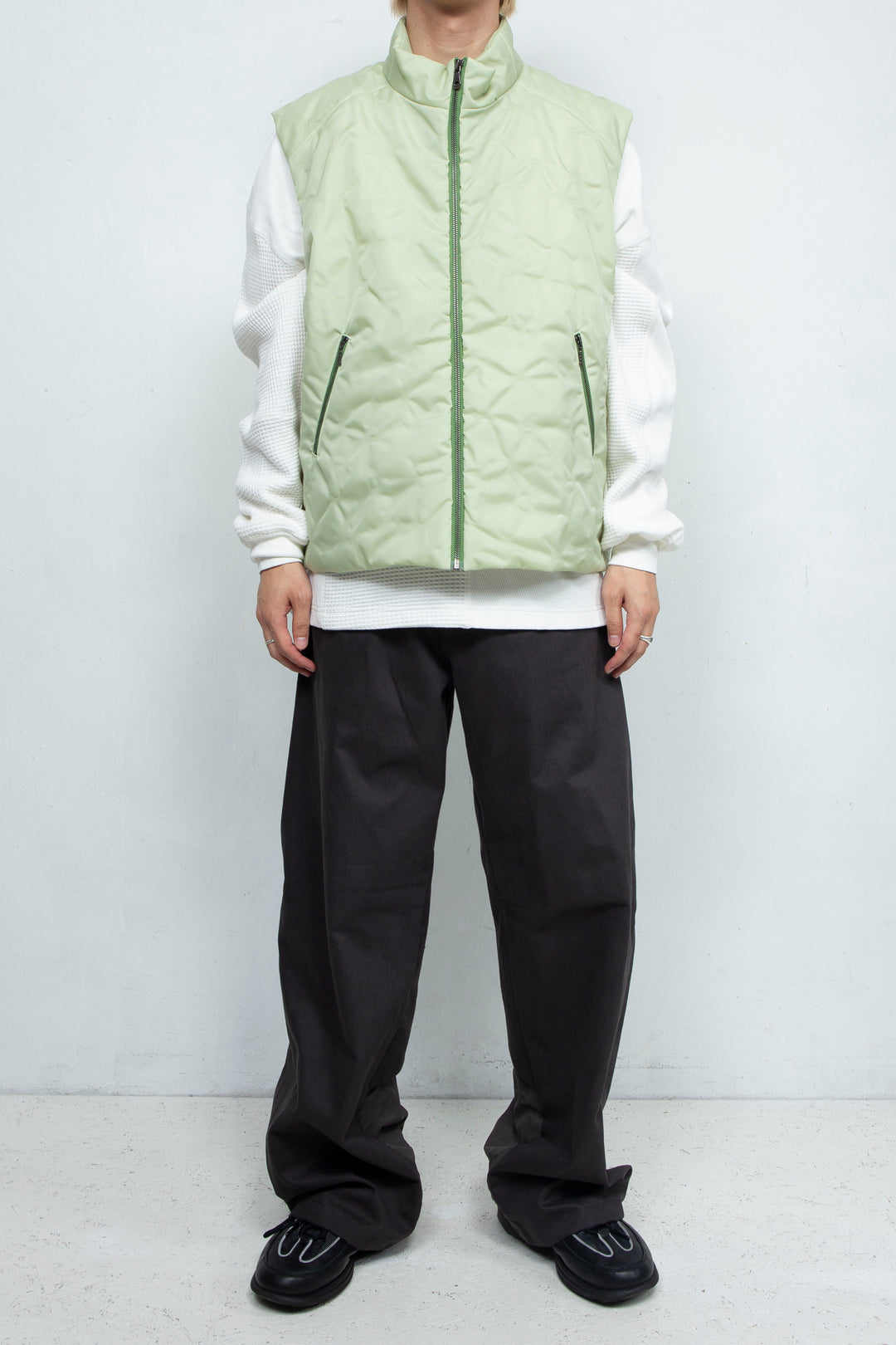 LEAF VEIN VEST GREEN