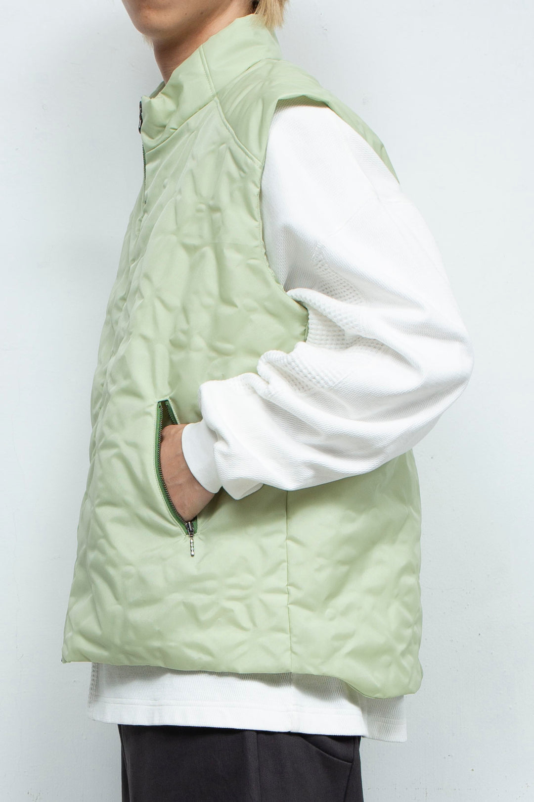 LEAF VEIN VEST GREEN