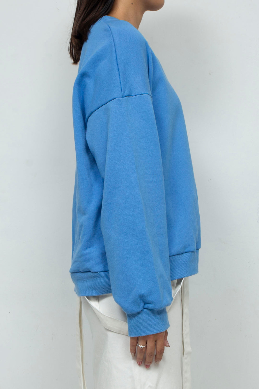 Embroidered cuff sweatshirt Blue