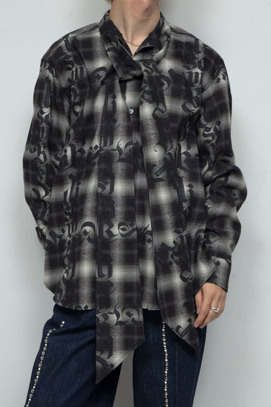 Calligraphy Graphic Bowtie Flannel Shirt / BLACK