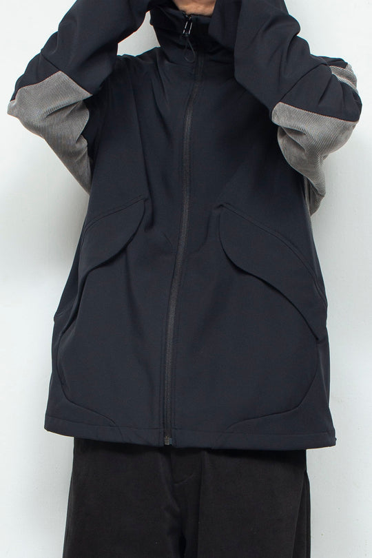 TACTILE SHELL JACKET