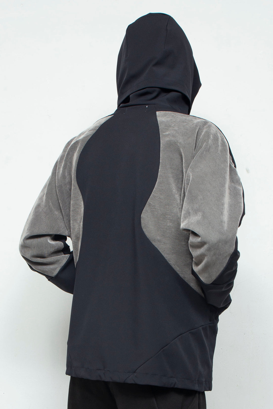 TACTILE SHELL JACKET