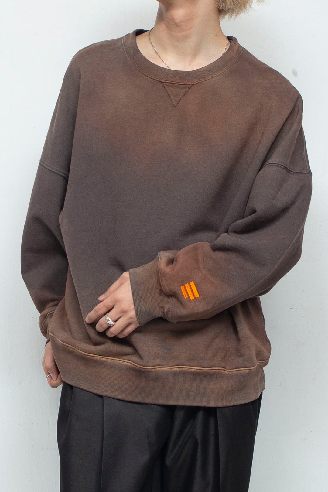 FADDED DROPPED SWEATSHIRT DARK BROWN