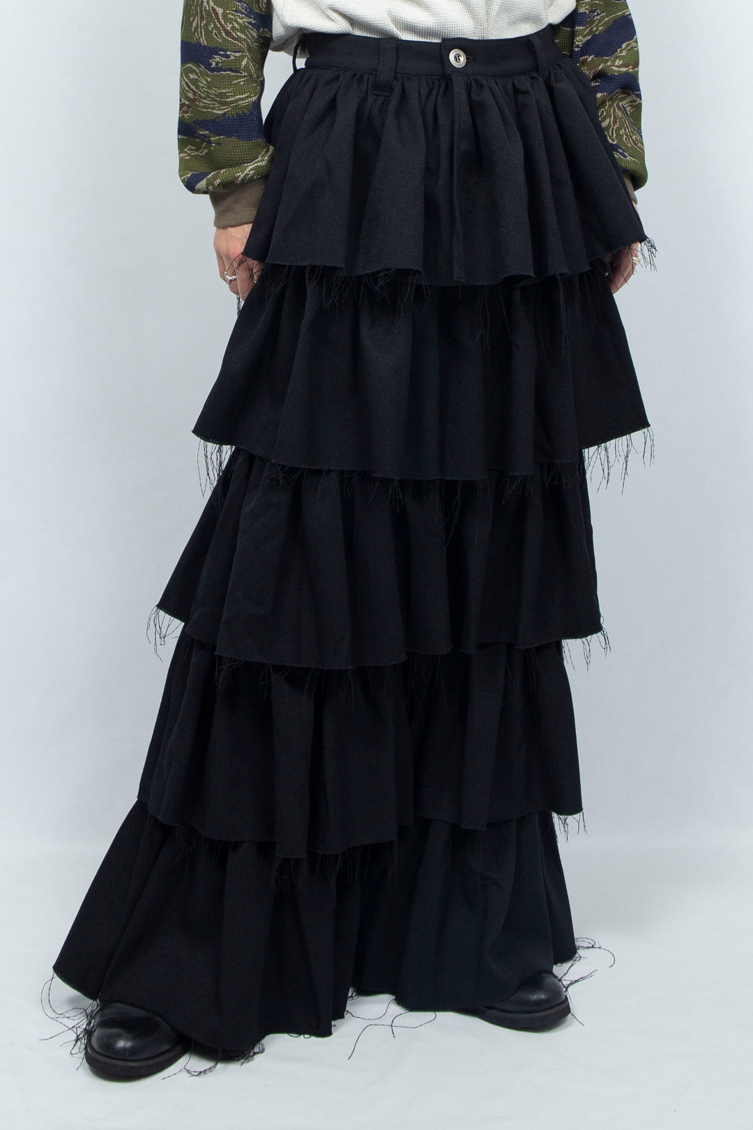 Tiered Frill Pants BLACK