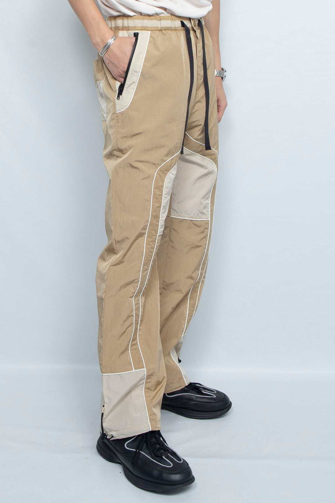 Nylon Line Pants Beige