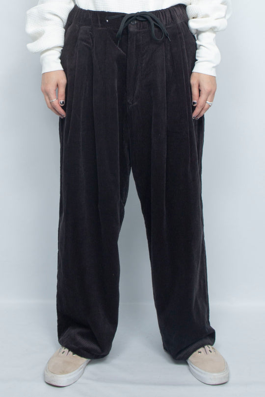 Corduroy Big Baloon Pants Black