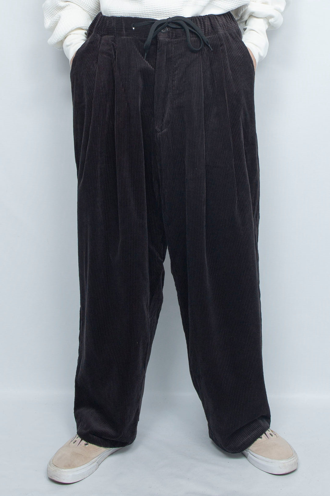 Corduroy Big Baloon Pants Black