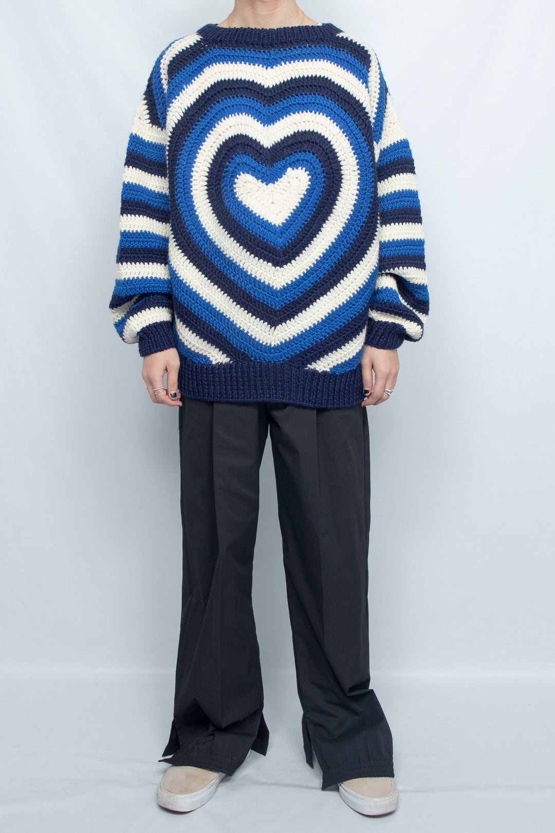 HEARTY HAND KNIT NAVY