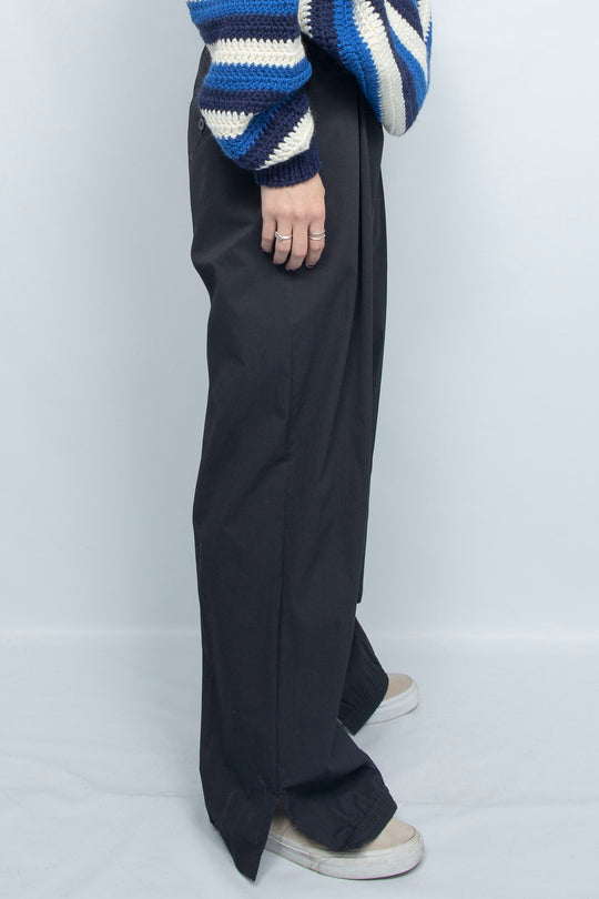 HEM SHIRRING TECH TROUSERS BLACK