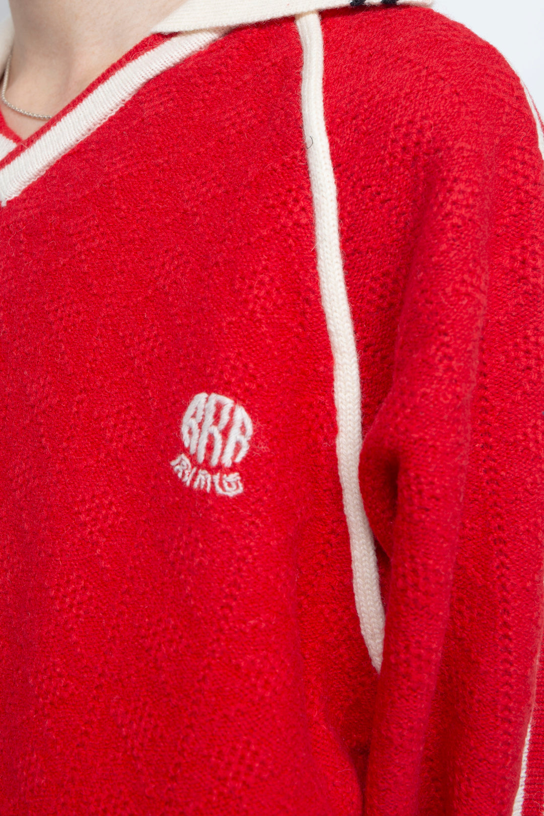 KNITTING CLASSIC SOCCER JERSEY RED