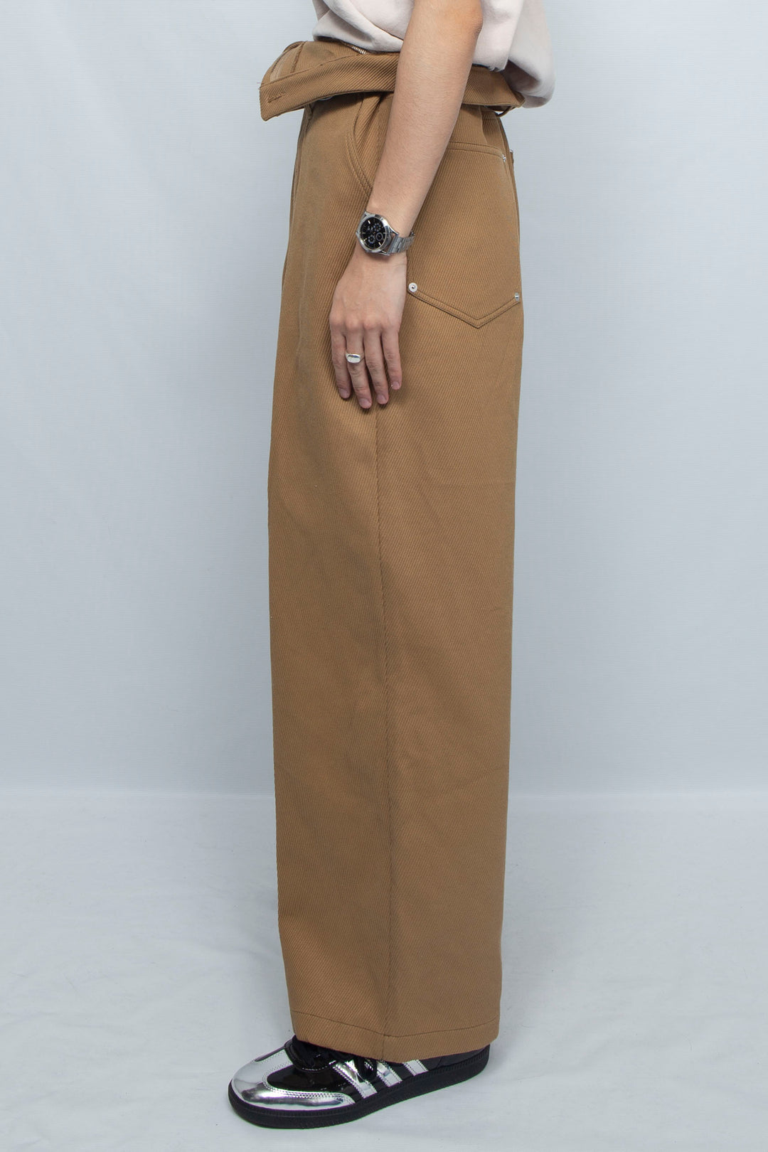 MEKURE BAGGY PANTS SAND