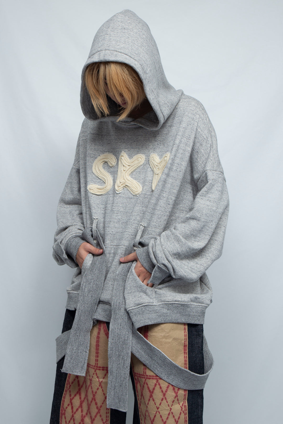 OVER BELT HOODIE GLAY