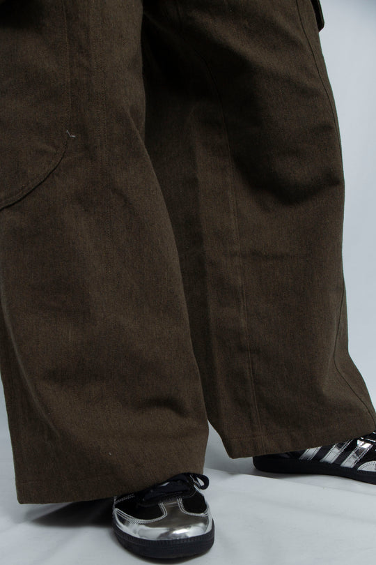 MEKURE CARGO PANTS OLIVE