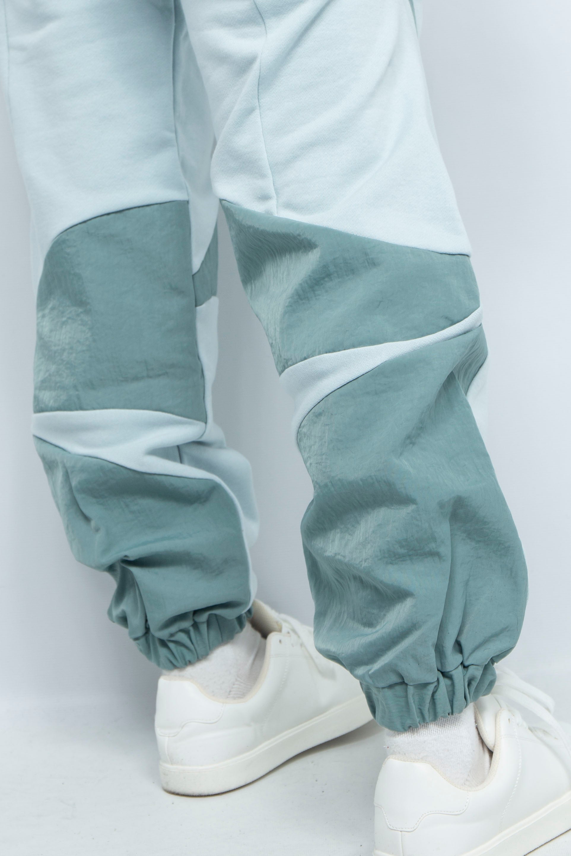 デュアルスウェットパンツ SKY NORMAL / BALMUNG（バルムング）通販