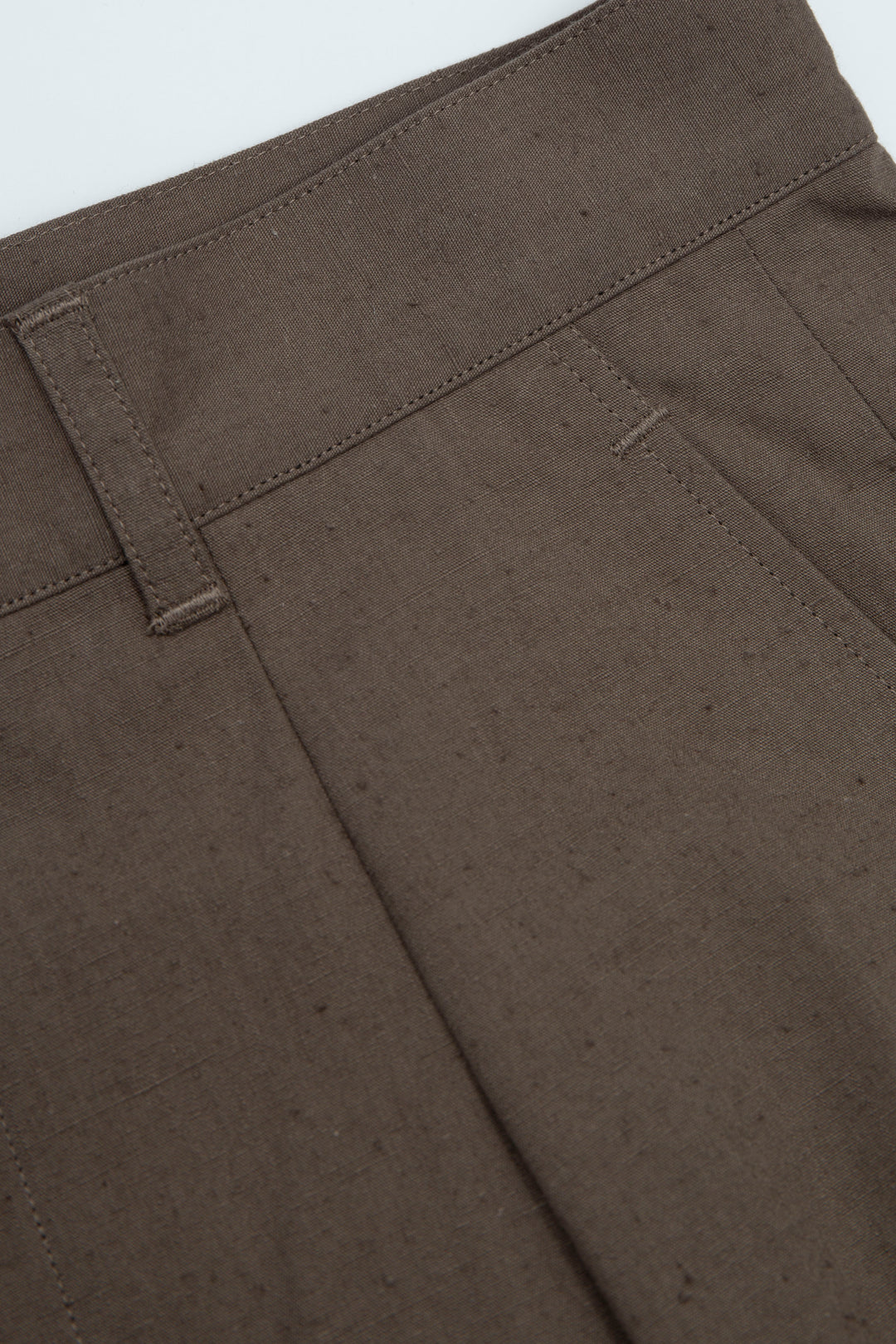 Tuck pants Khaki