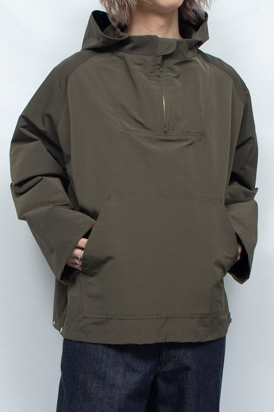 Nylon hoodie Khaki