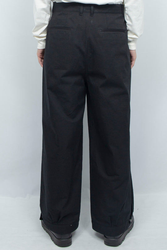 Tuck pants Black