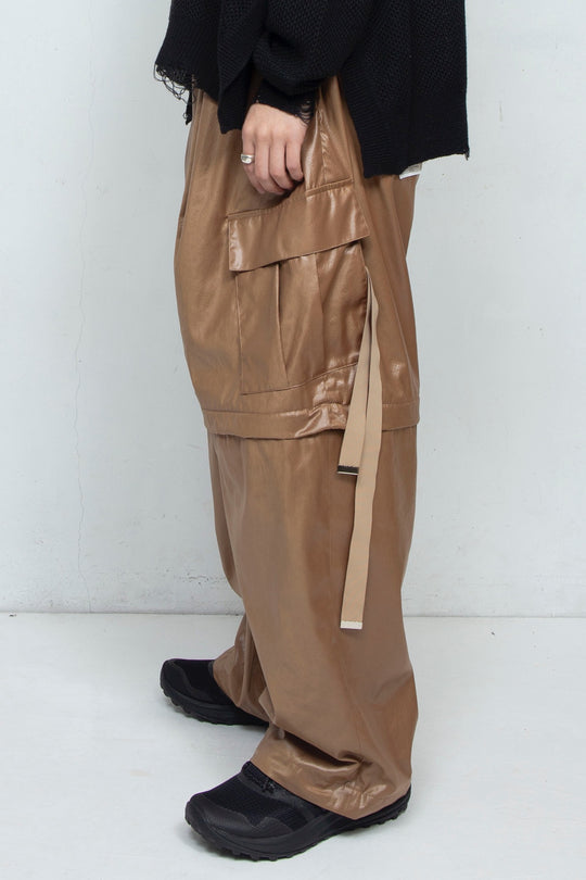 Fake-fake Leather Detachable Cargo Pants BROWN