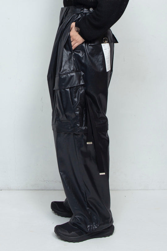 Fake-fake Leather Detachable Cargo Pants BLACK