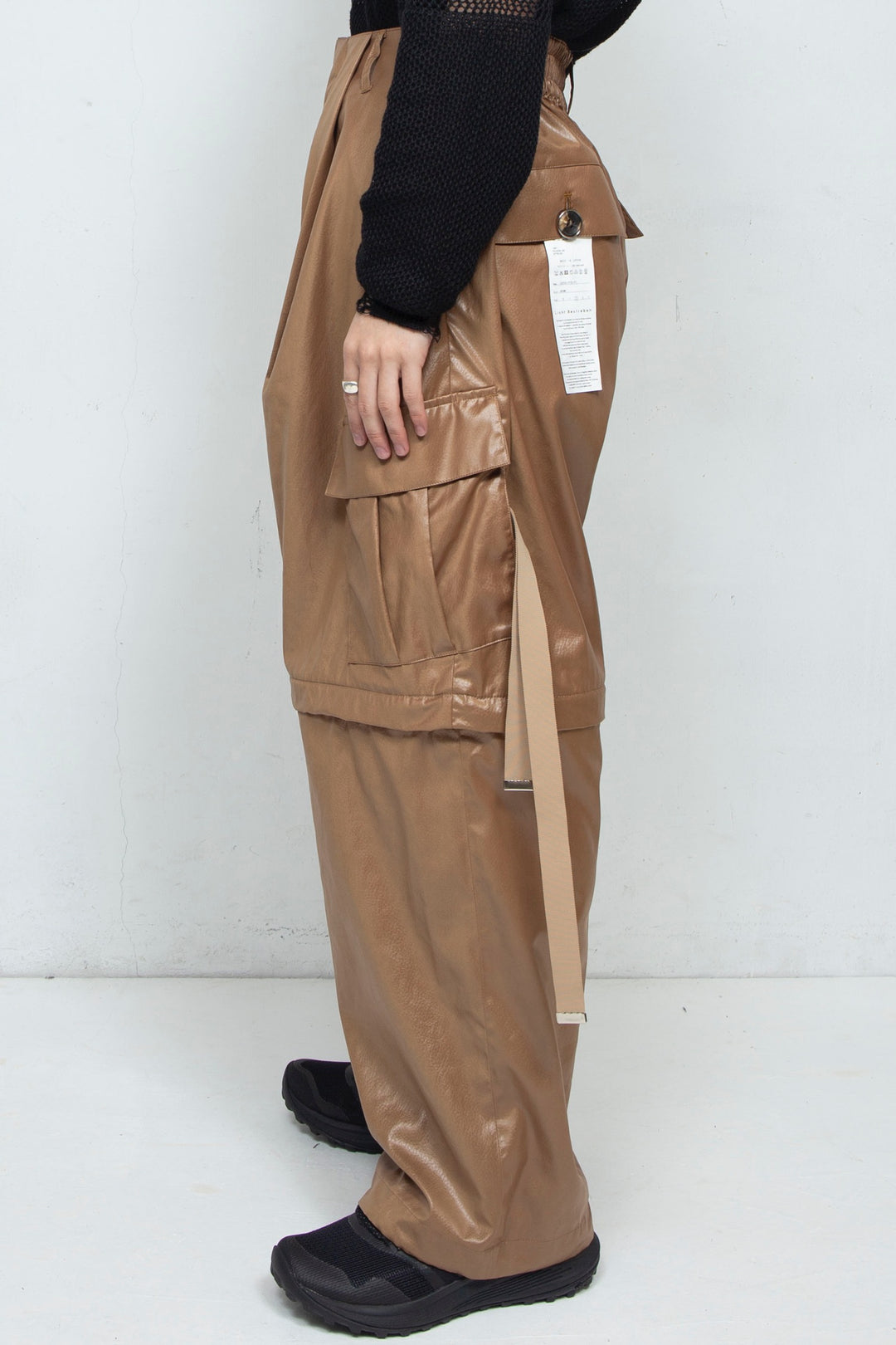 Fake-fake Leather Detachable Cargo Pants BROWN