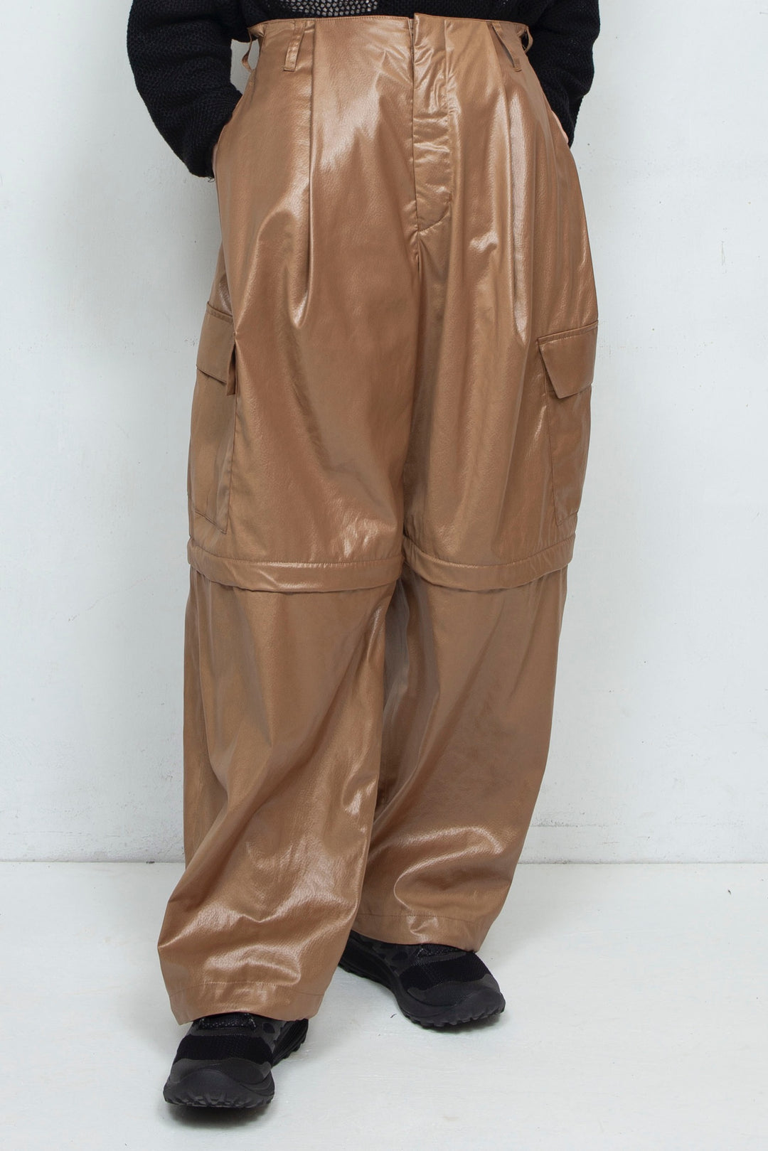 Fake-fake Leather Detachable Cargo Pants BROWN