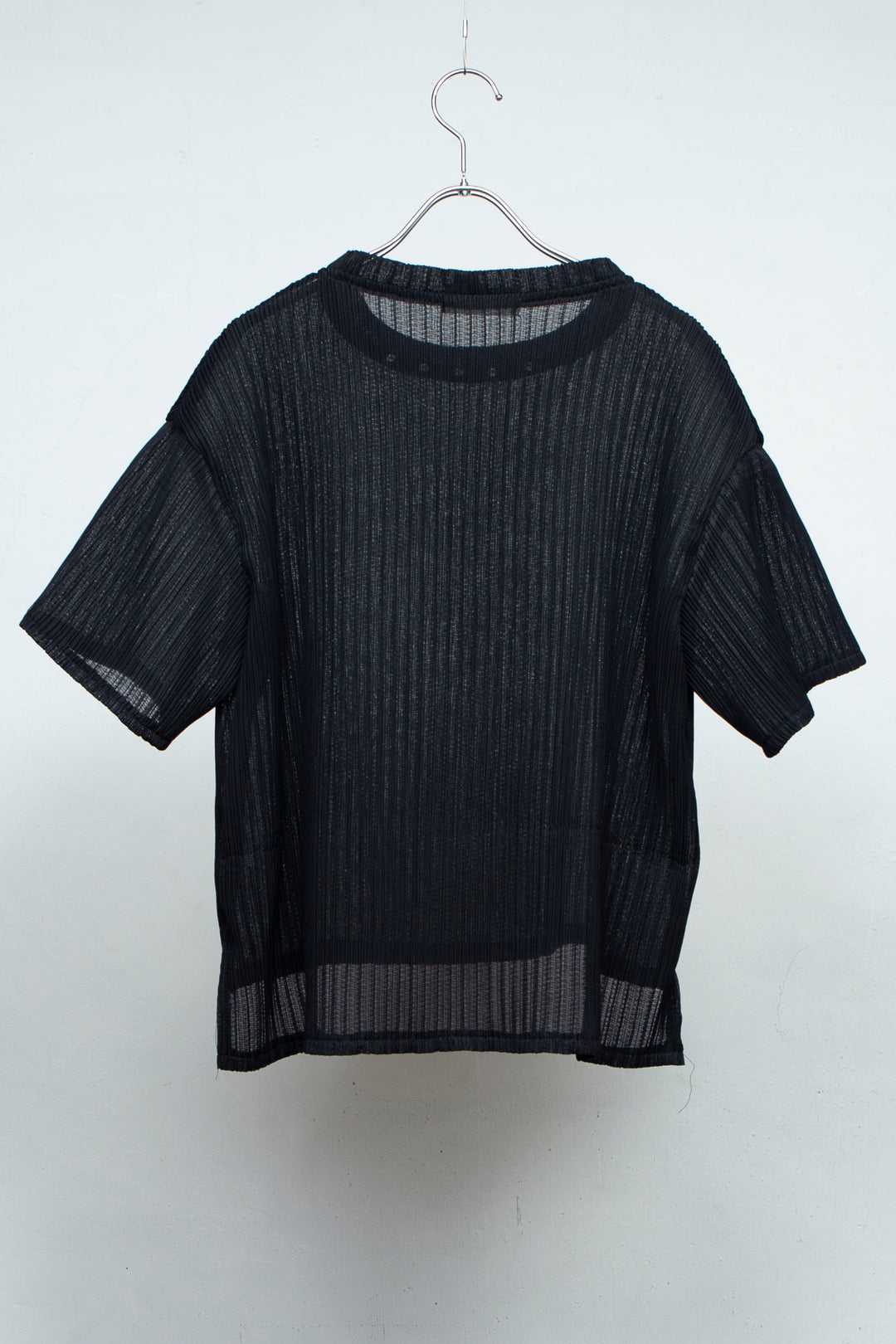 Pleats-like T-shirt BLACK