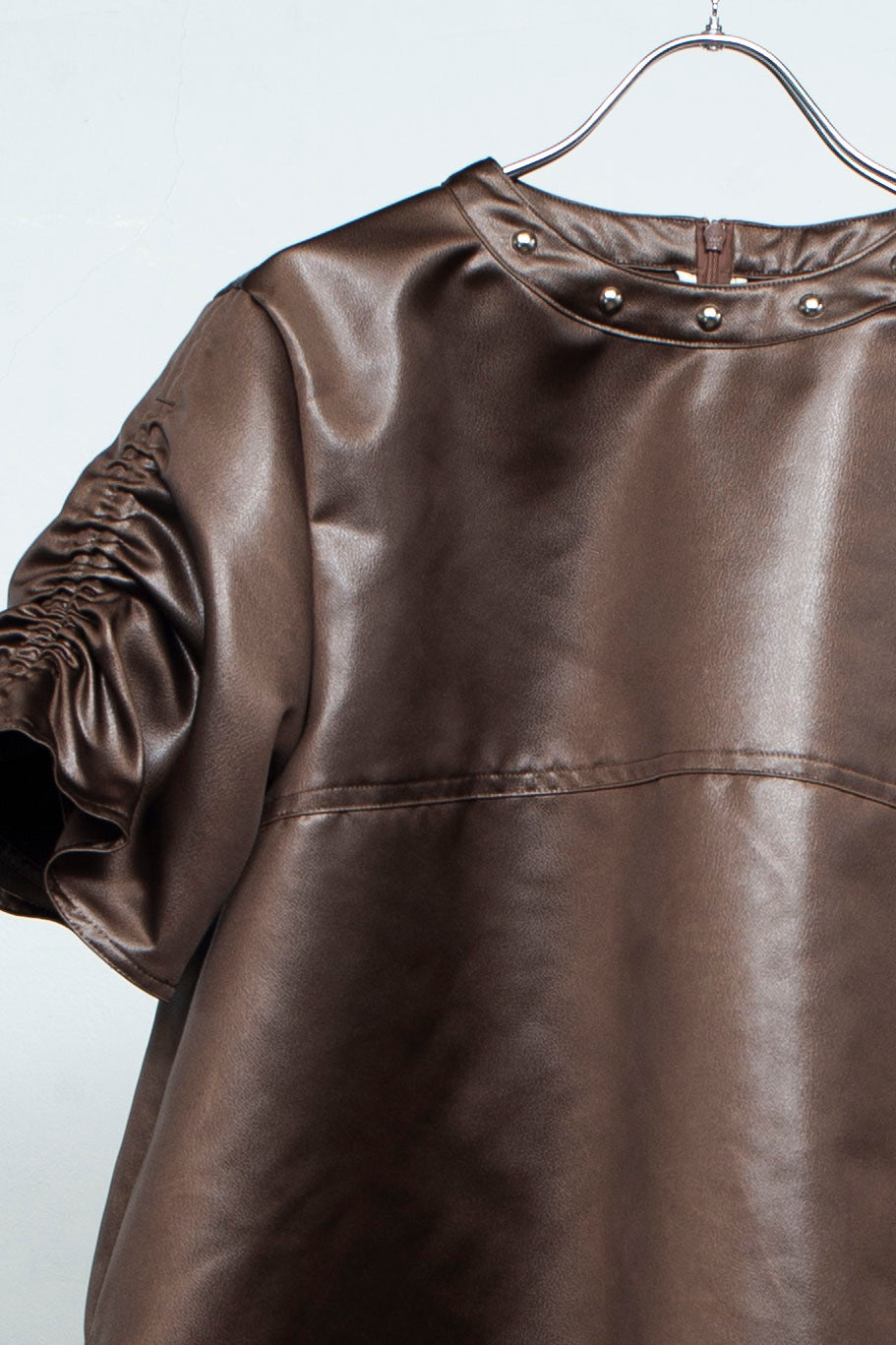 Leather-like tops BROWN