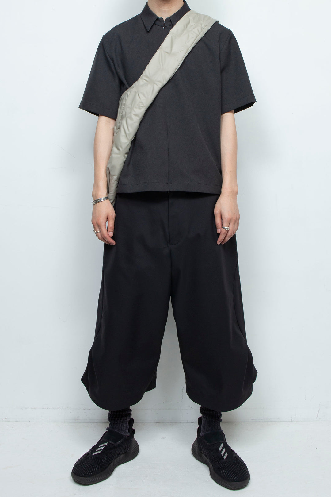 Leaf Vein BAG GRAY