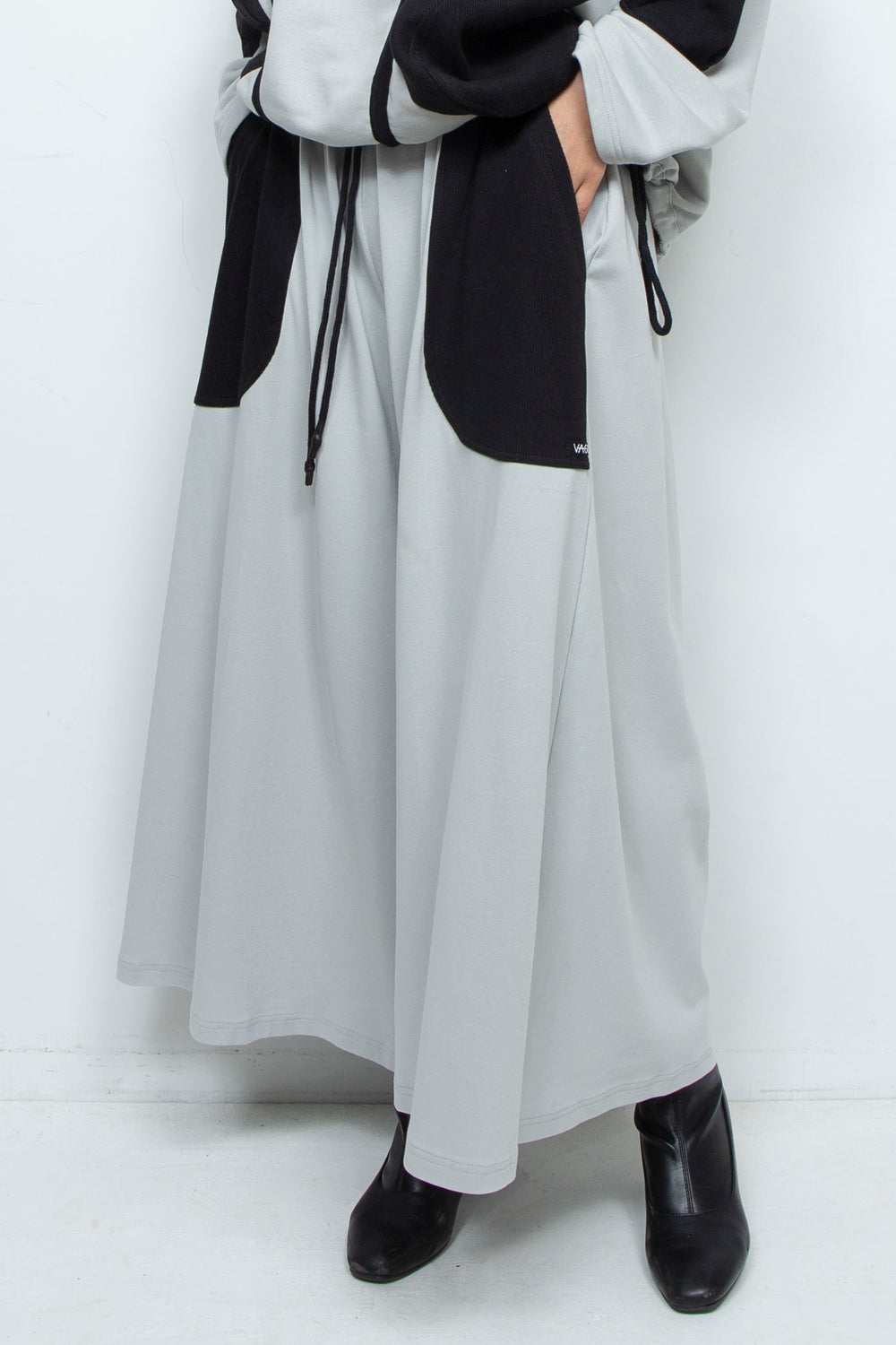 WIDE GREY RIB PANTS