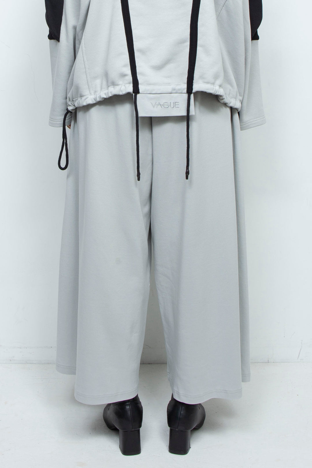 WIDE GREY RIB PANTS