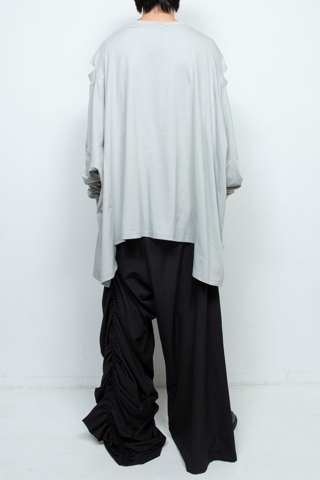 LOOSE-FITTING LIGHT GREY JERSEY OVERSIZED TUNIC
