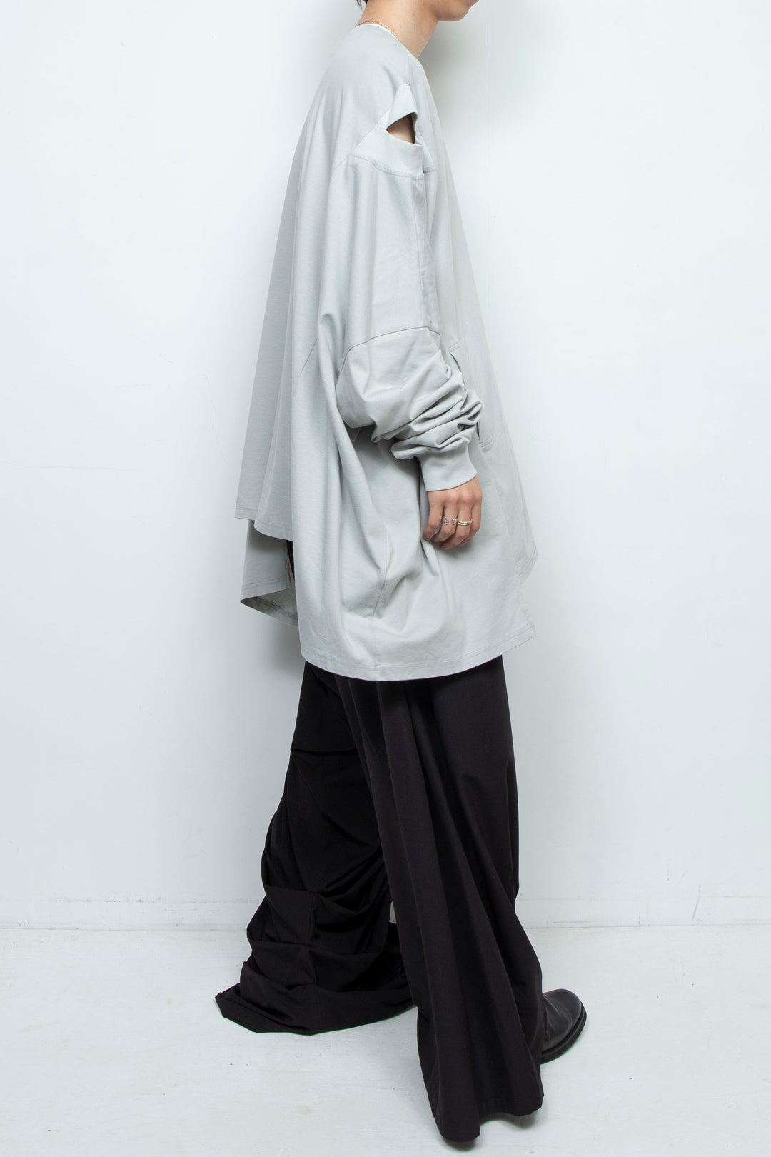 LOOSE-FITTING LIGHT GREY JERSEY OVERSIZED TUNIC