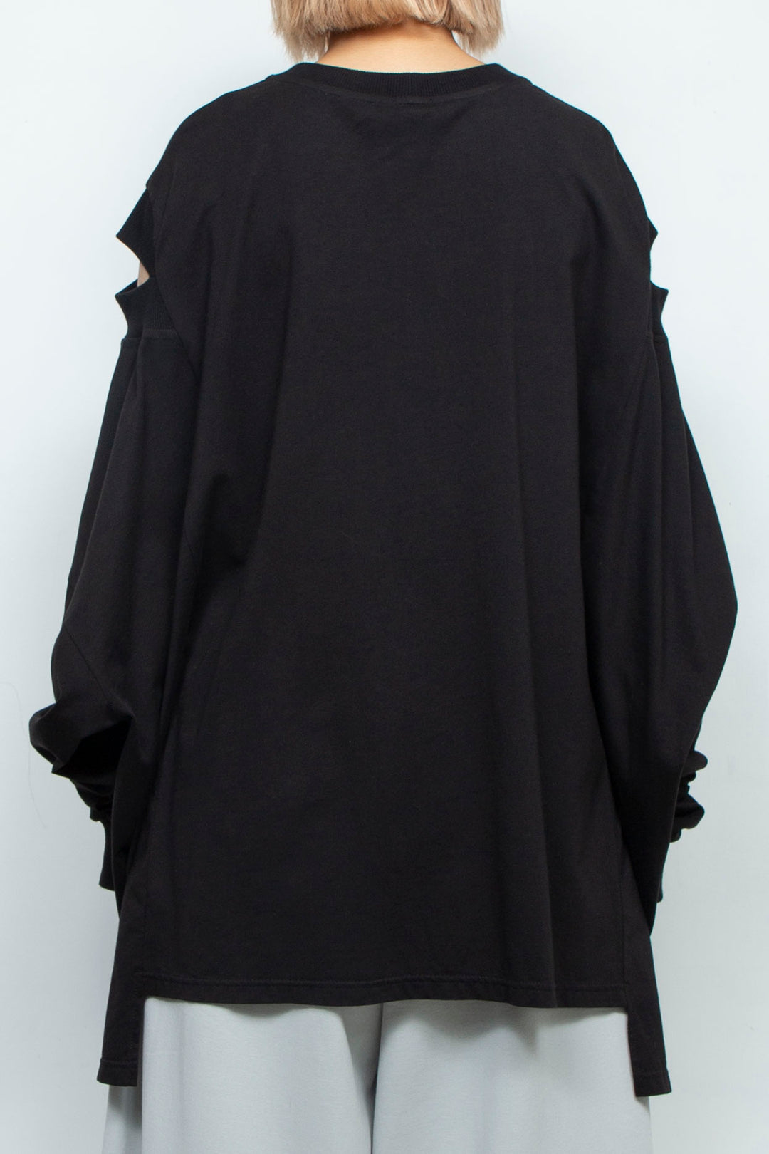 LOOSE-FITTING BLACK JERSEY OVERSIZED TUNIC