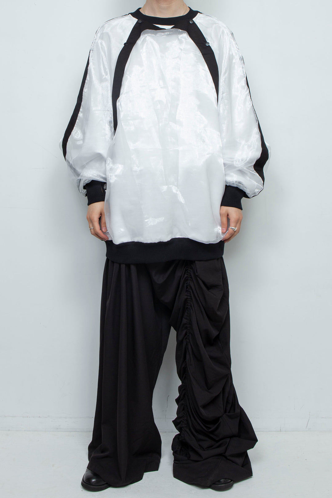 WHITE LAYERED ORGANZA SWEATSHIRT