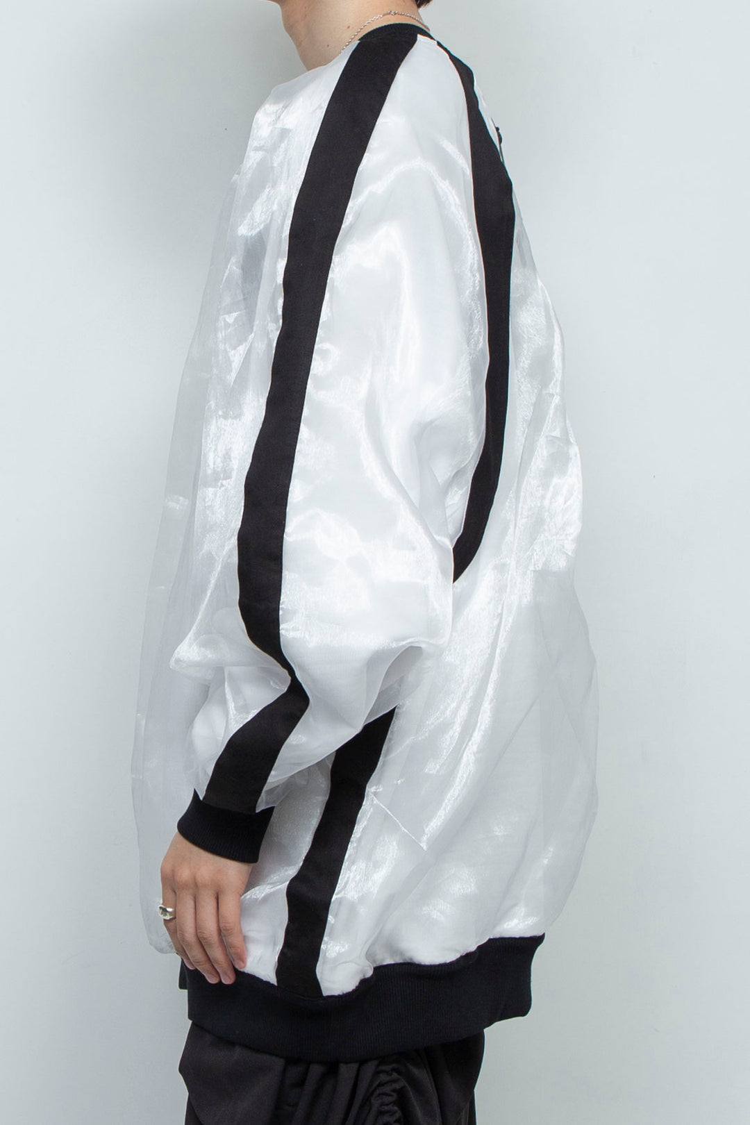 WHITE LAYERED ORGANZA SWEATSHIRT