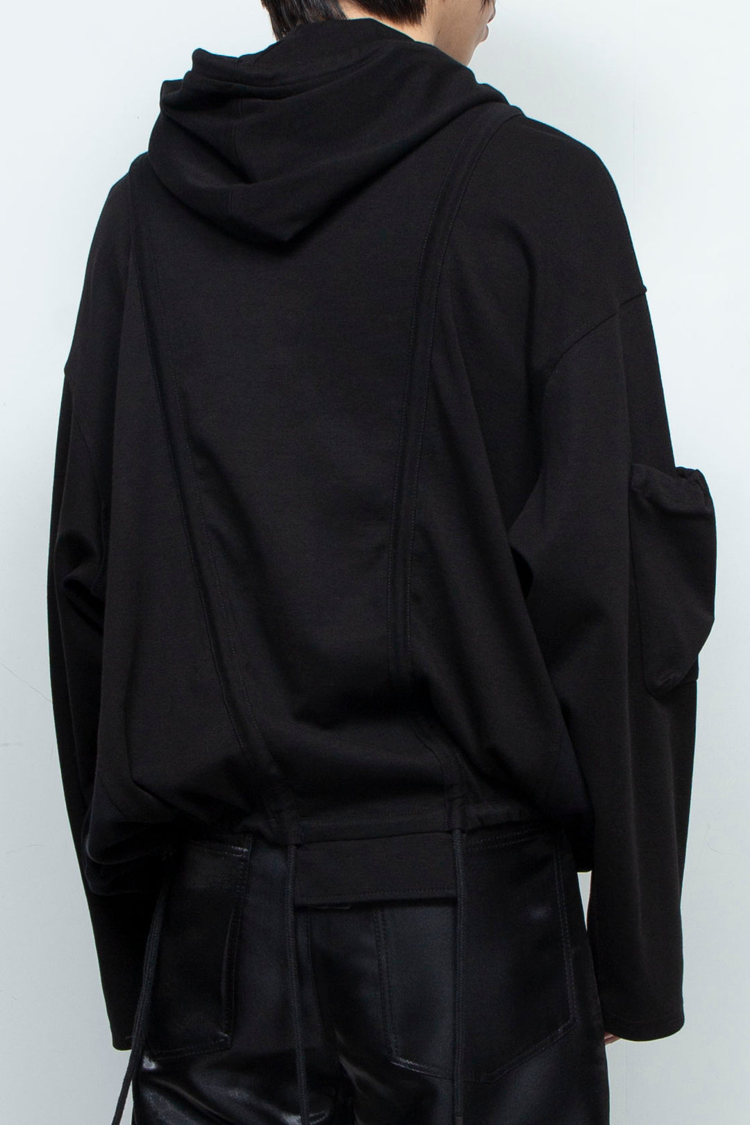 BLACK OVERSIZED HOODED GATHERED DRAWSTRINGS SWEATSHIRT