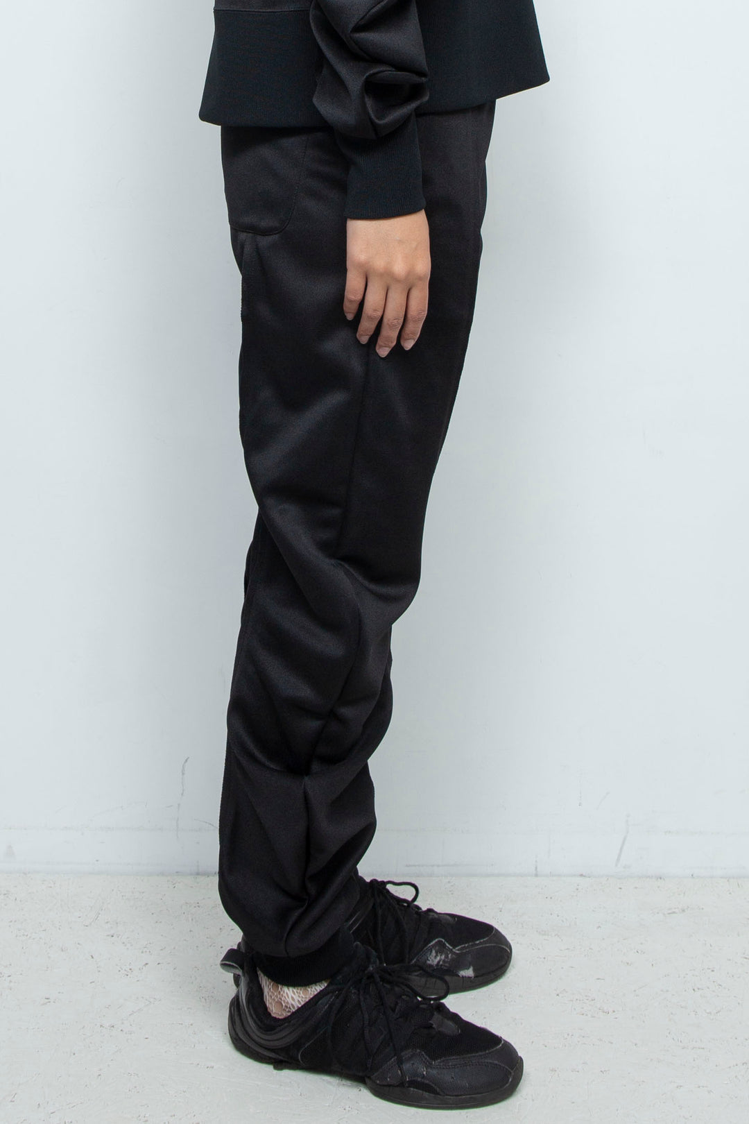 Reebok deformed sweat pants Black
