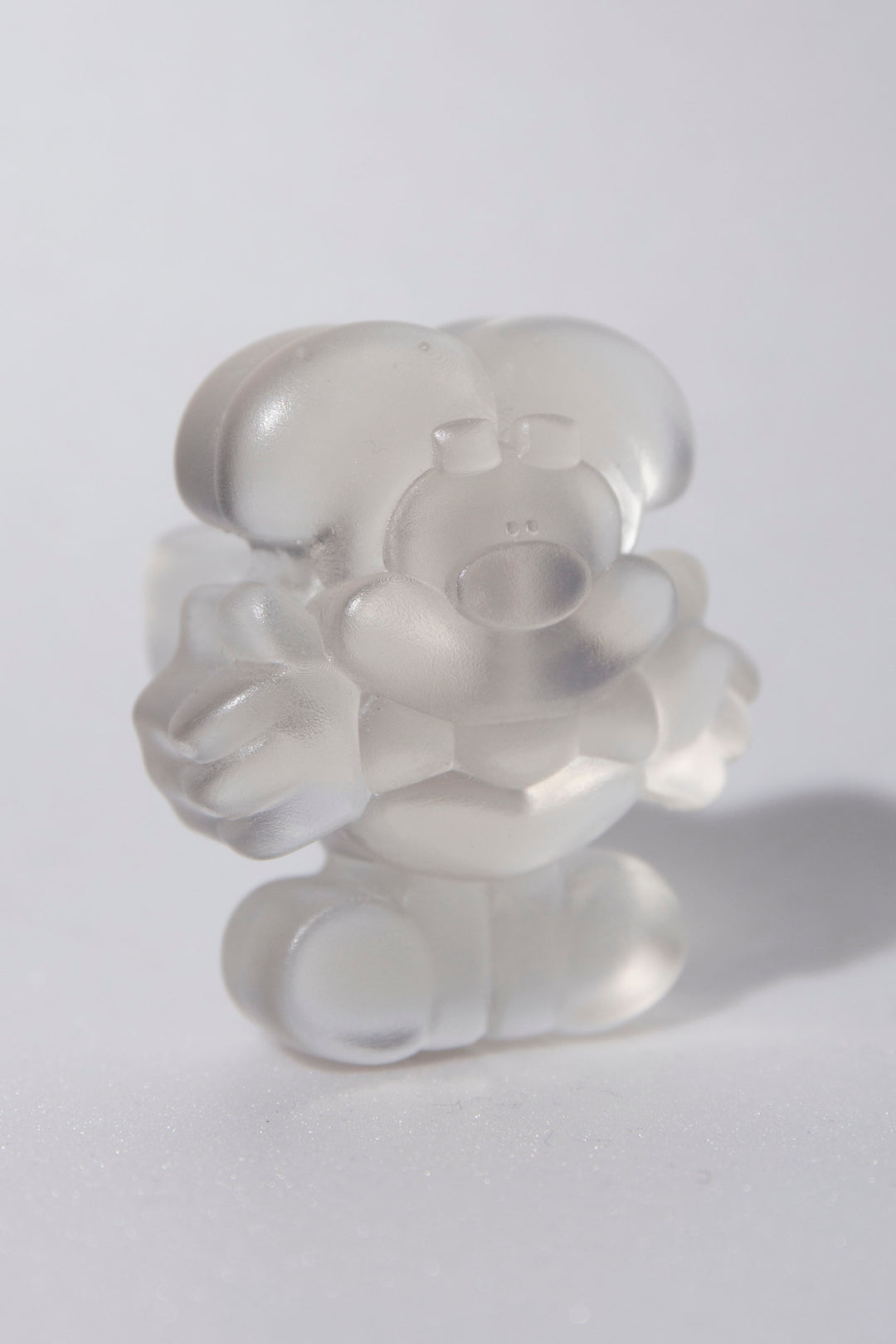 clown ring ( L )