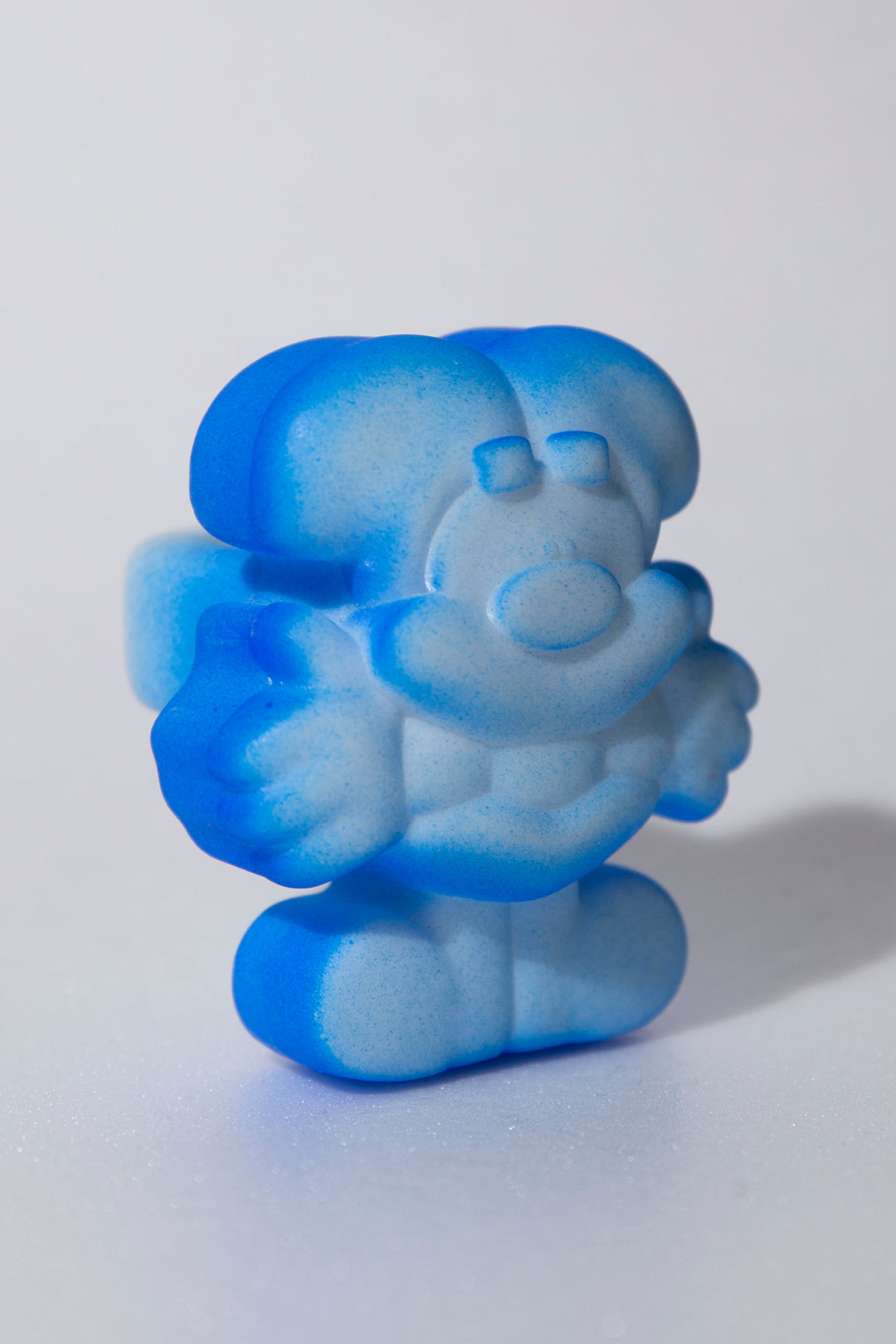clown ring ( L )