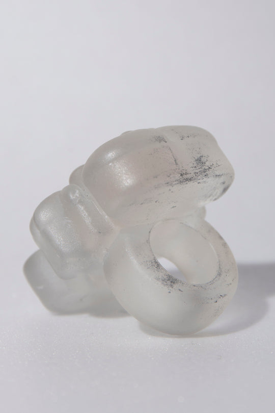 clown ring ( L )