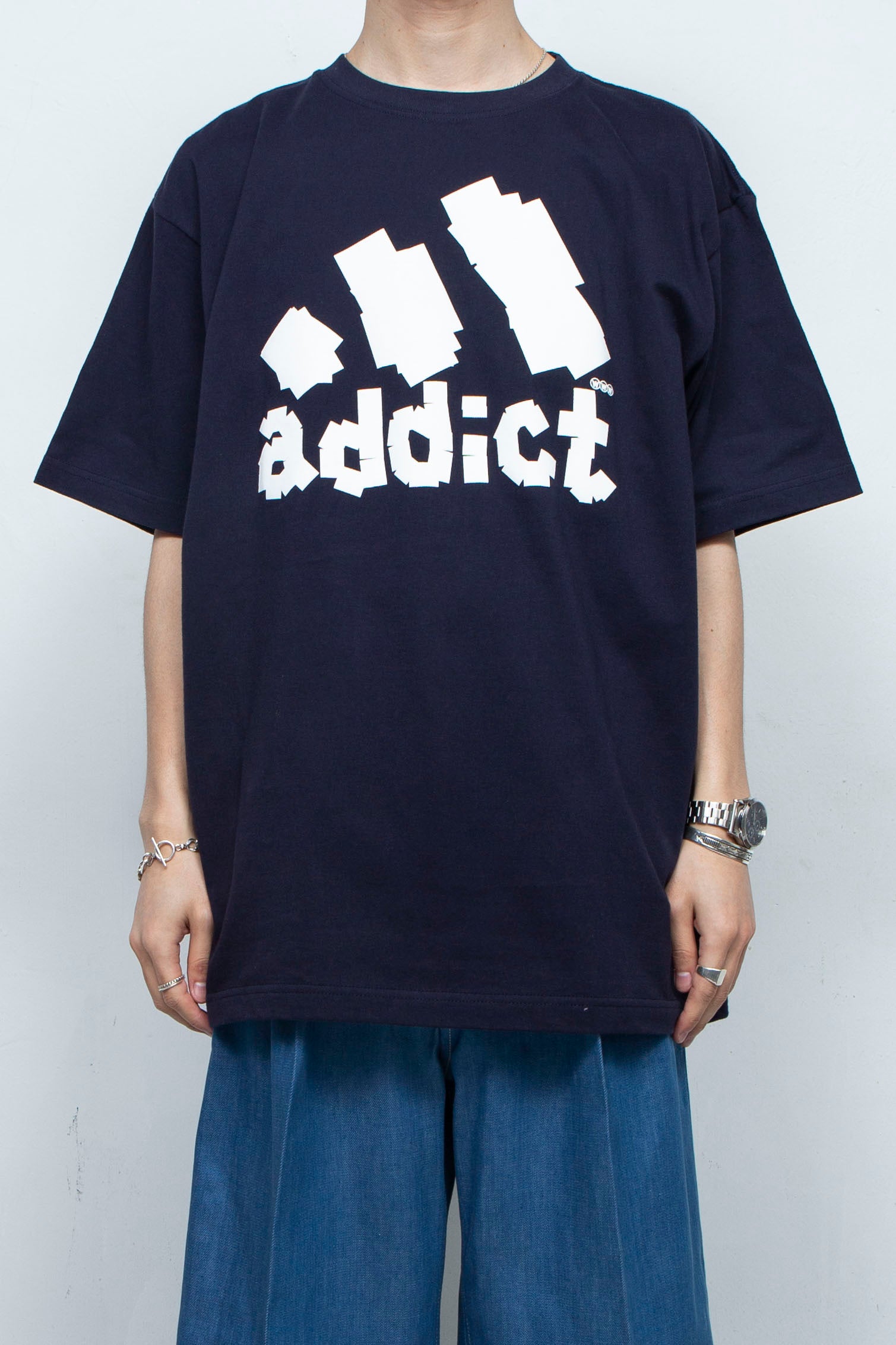 ADDICT TEE