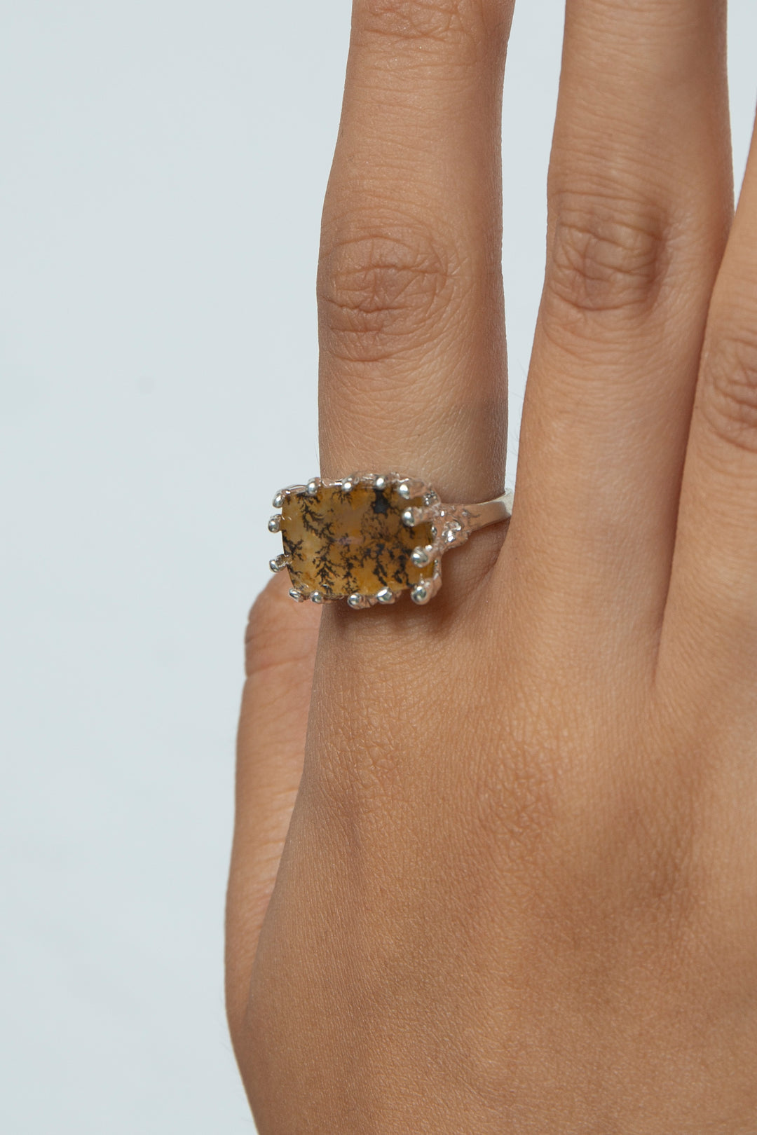 dendritic quartz ring